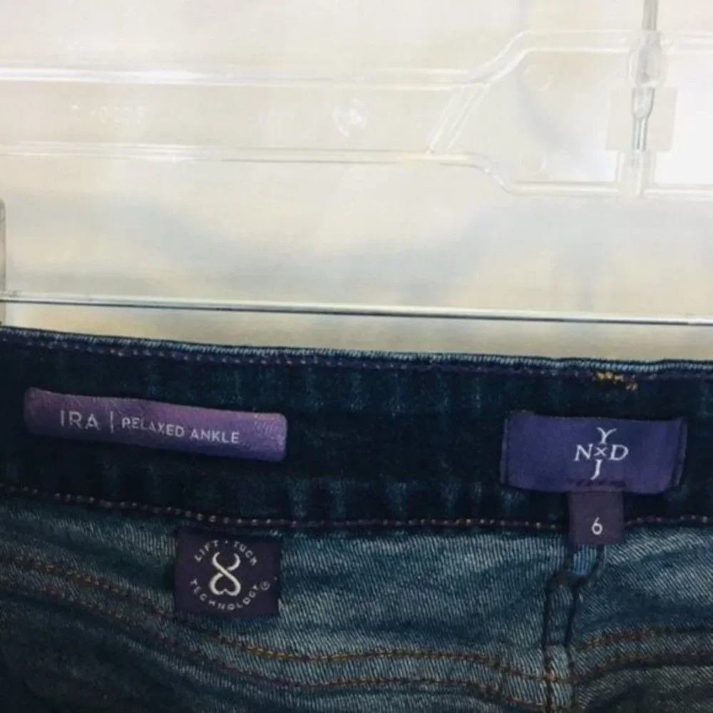 NYDJ Relaxed Ankle Jeans Ira - Picture 6 of 8